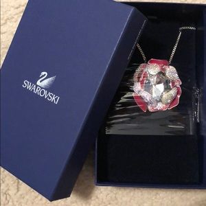Swarovski pink flower necklace